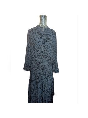 Elegant Blue and Black Patterned Maxi Dress